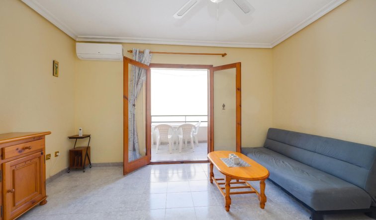 Resale - Apartment / flat - Torrevieja - torrevieja