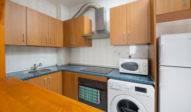 Resale - Apartment / flat - Torrevieja - torrevieja