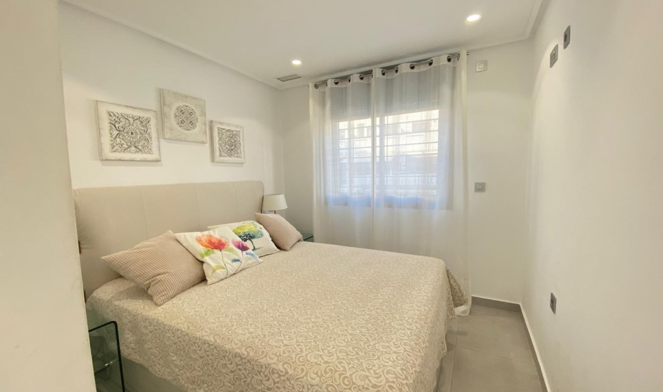 Reventa - Terraced house - Torrevieja - Torreta