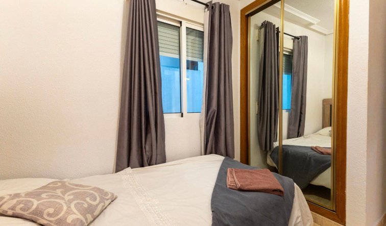 Reventa - Apartamento / piso - Torrevieja - torrevieja