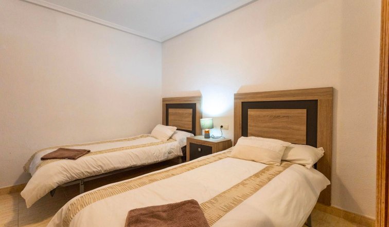 Reventa - Apartamento / piso - Torrevieja - torrevieja
