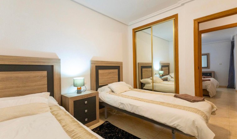 Reventa - Apartamento / piso - Torrevieja - torrevieja