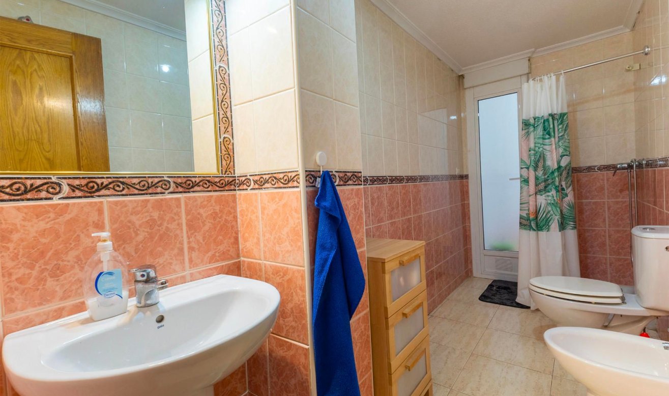 Reventa - Apartamento / piso - Torrevieja - torrevieja