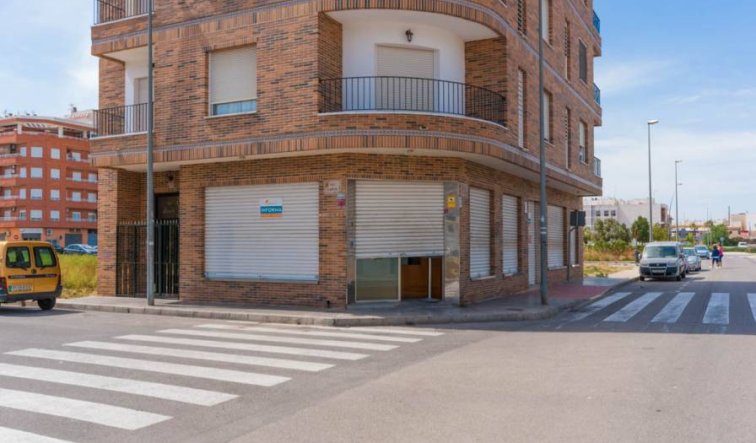 Reventa - Commercial Unit - Almoradí - Estación bus