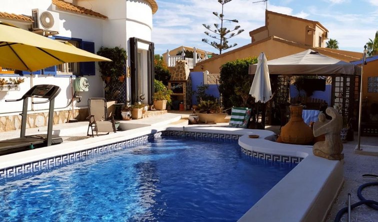 Reventa - Villa - Orihuela Costa - La Florida