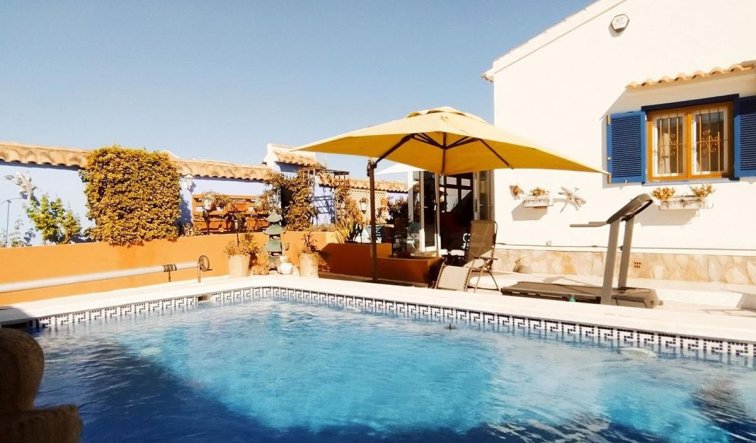 Reventa - Villa - Orihuela Costa - La Florida