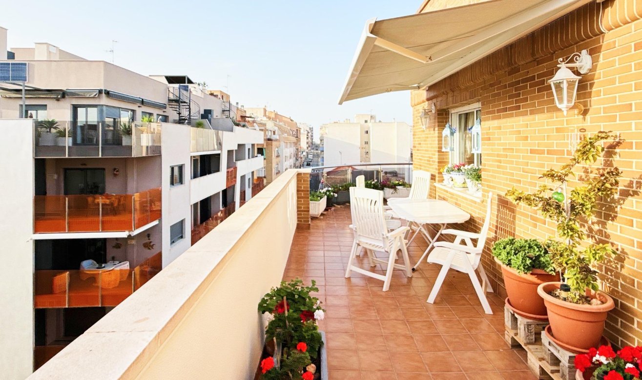 Reventa - Ático - Torrevieja