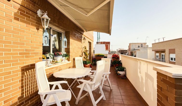 Reventa - Ático - Torrevieja