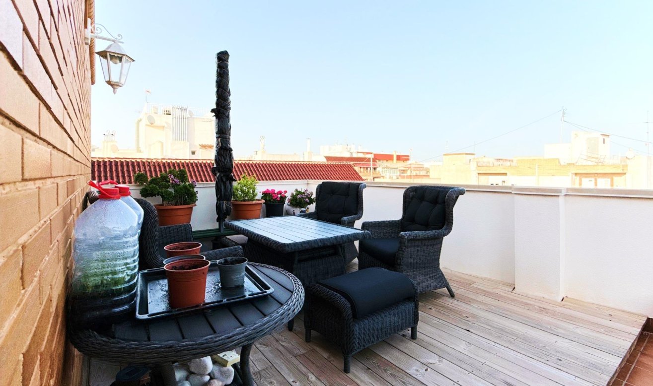 Reventa - Ático - Torrevieja