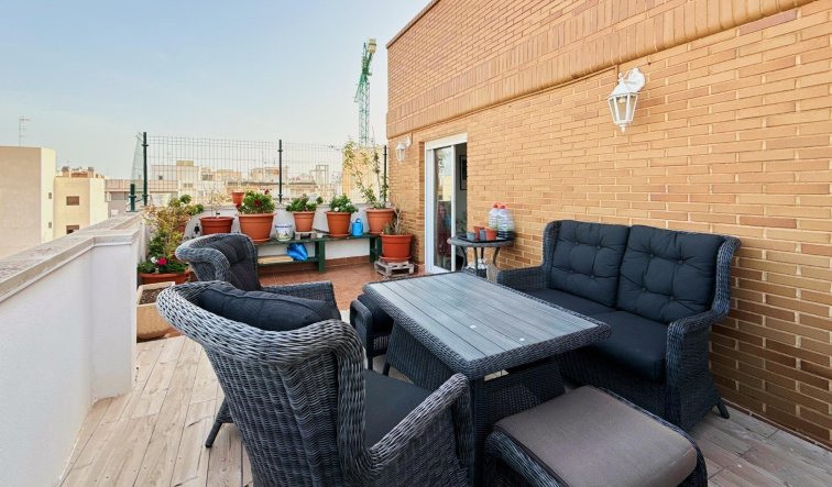 Reventa - Ático - Torrevieja