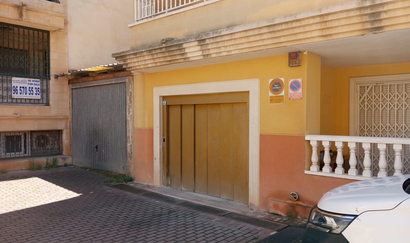 Reventa - Garaje - Torrevieja - La Mata