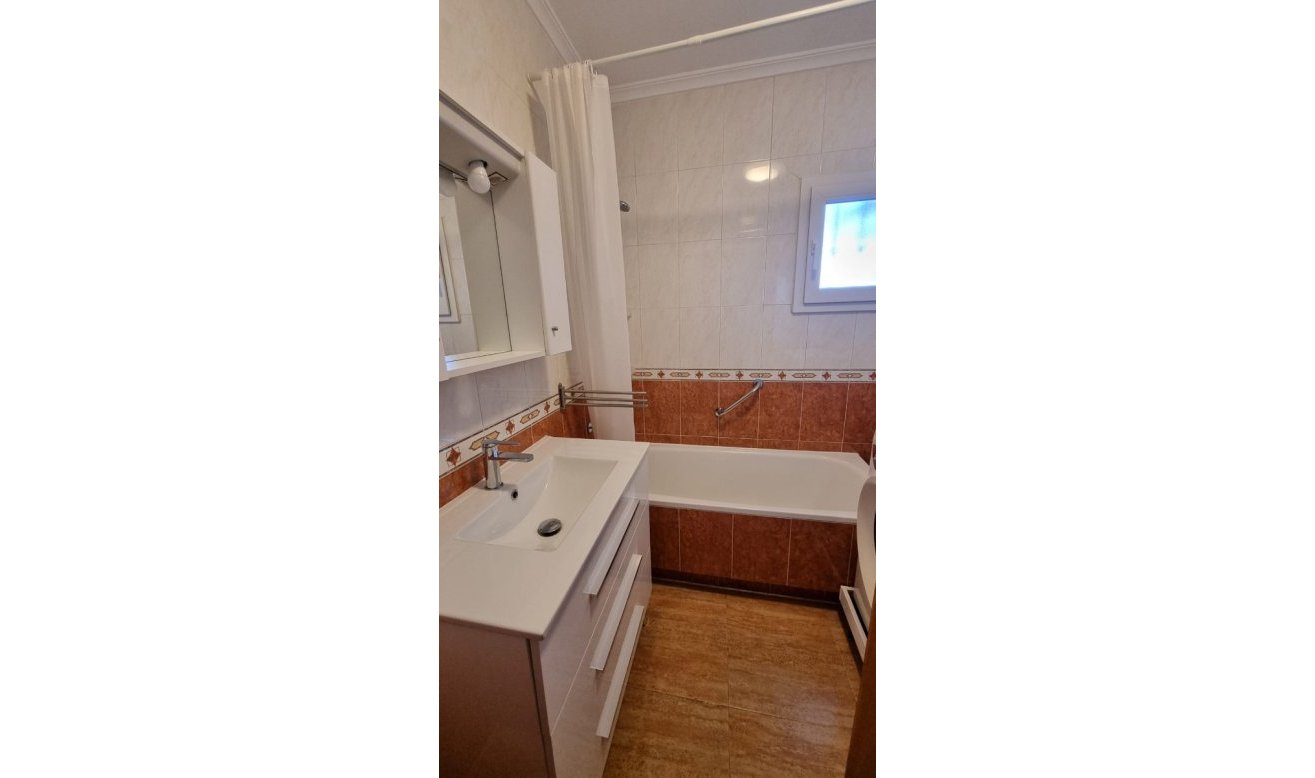 Reventa - Terraced house - La Marina - Pinomar