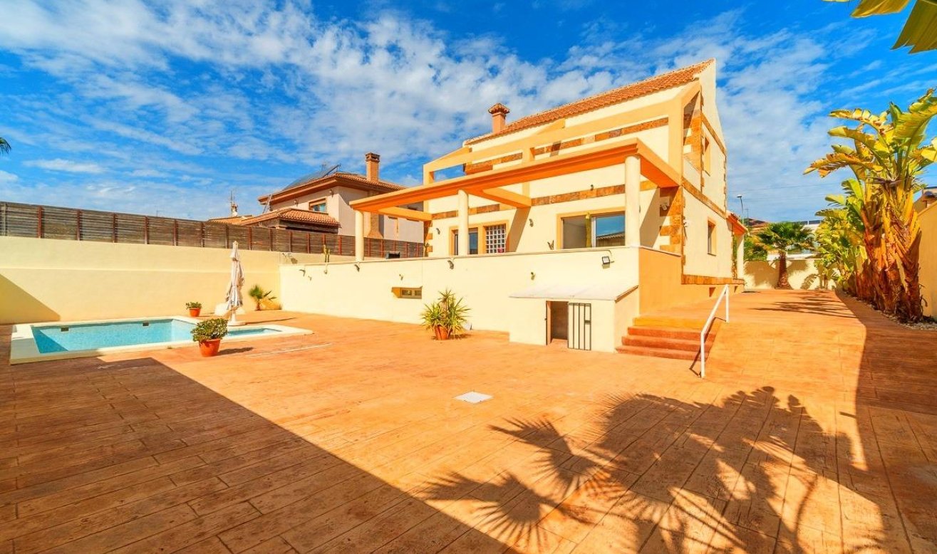 Reventa - Villa - Torrevieja - Aguas Nuevas