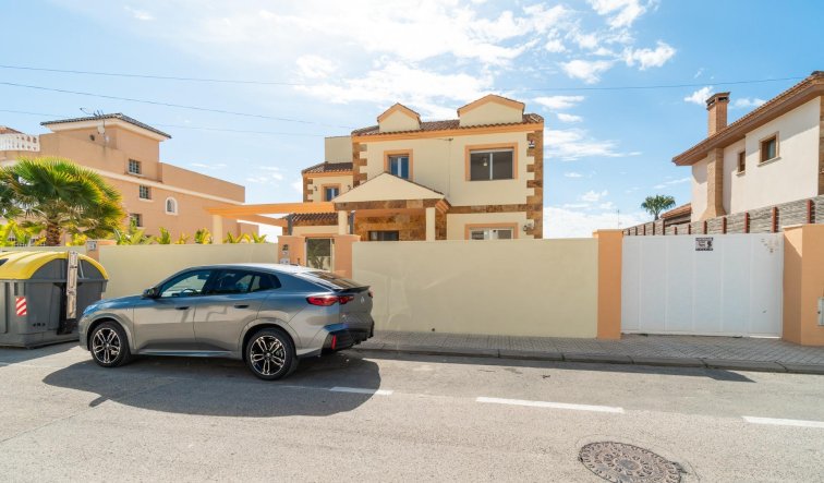 Reventa - Villa - Torrevieja - Aguas Nuevas