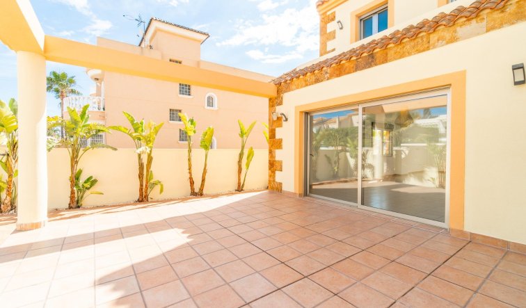 Reventa - Villa - Torrevieja - Aguas Nuevas