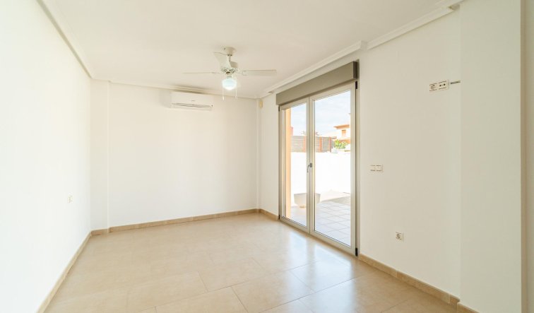 Reventa - Villa - Torrevieja - Aguas Nuevas