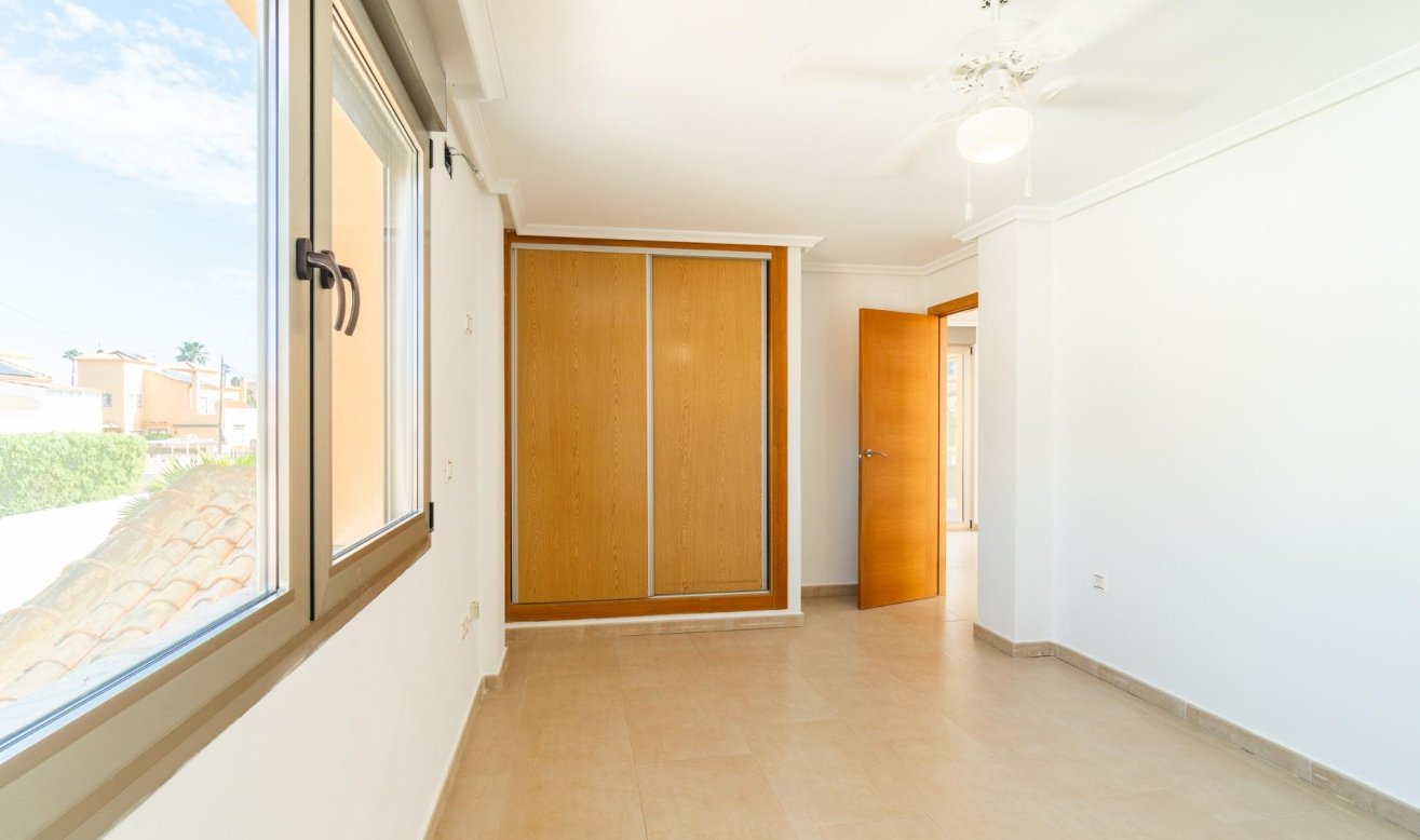 Reventa - Villa - Torrevieja - Aguas Nuevas