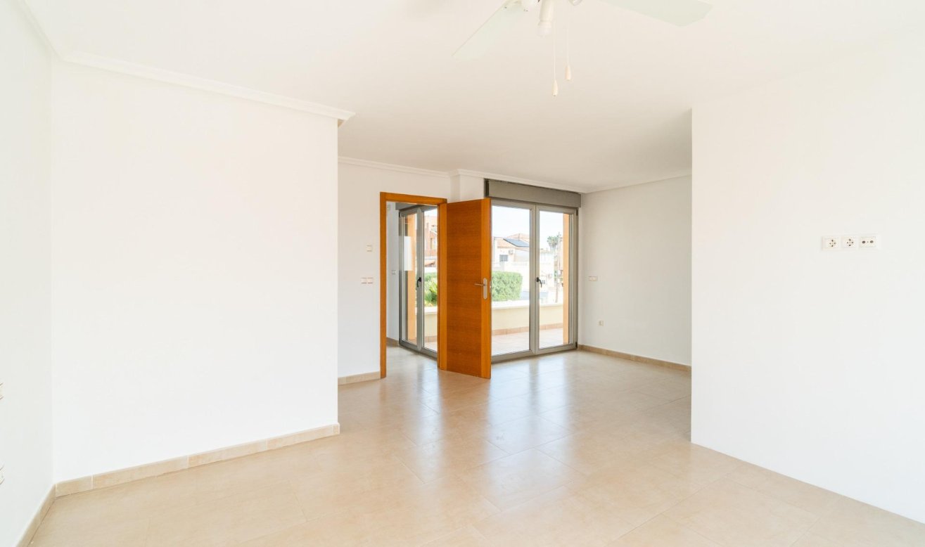 Reventa - Villa - Torrevieja - Aguas Nuevas