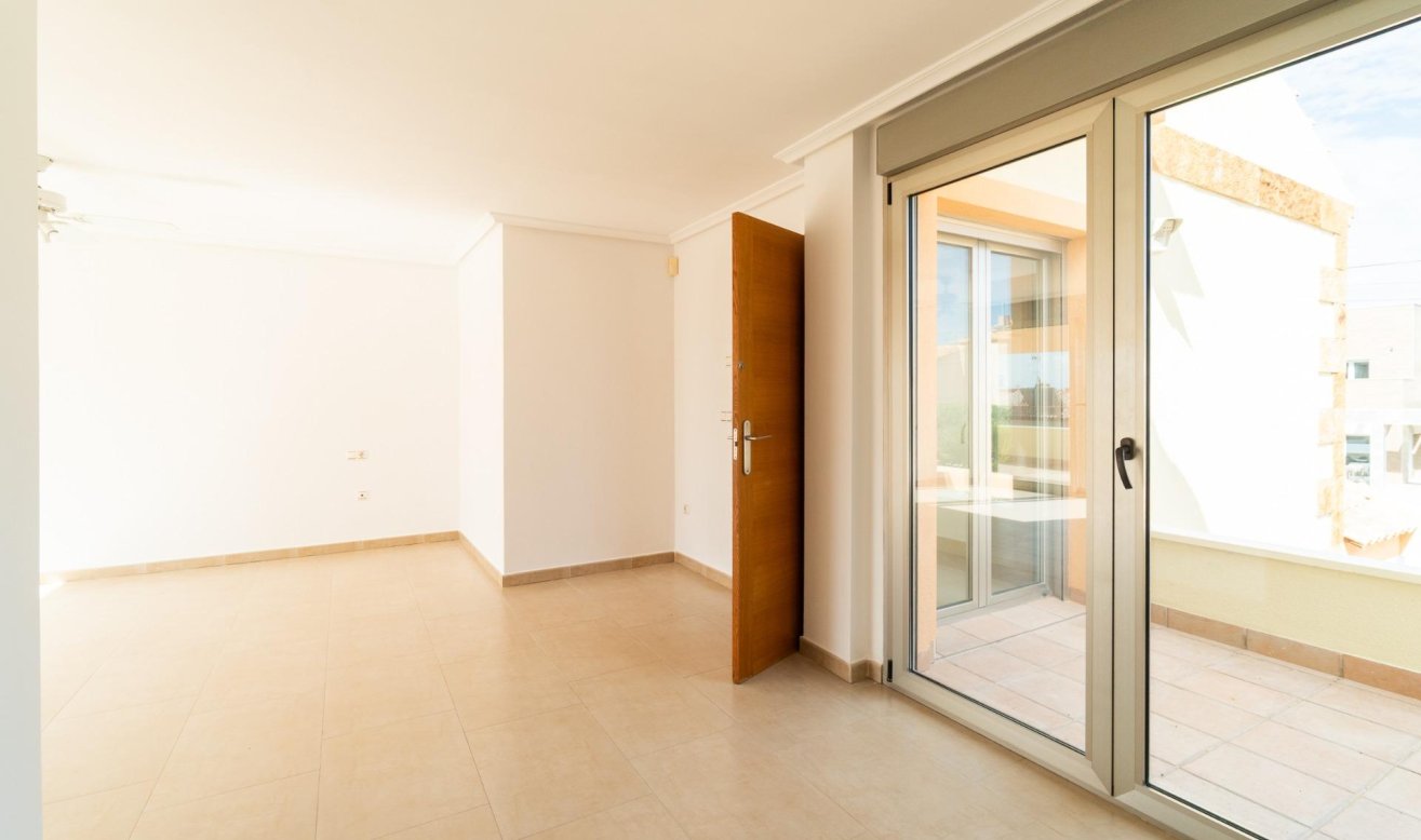 Reventa - Villa - Torrevieja - Aguas Nuevas