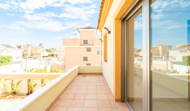 Reventa - Villa - Torrevieja - Aguas Nuevas