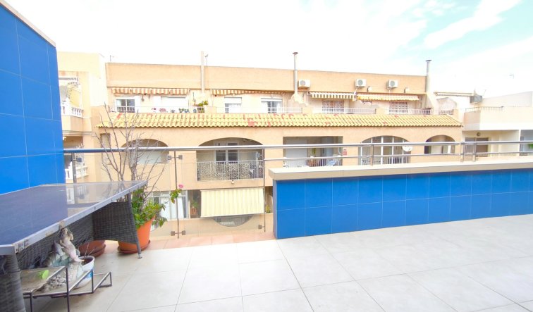 Reventa - Ático - Torrevieja - PLAYA LOS LOCOS