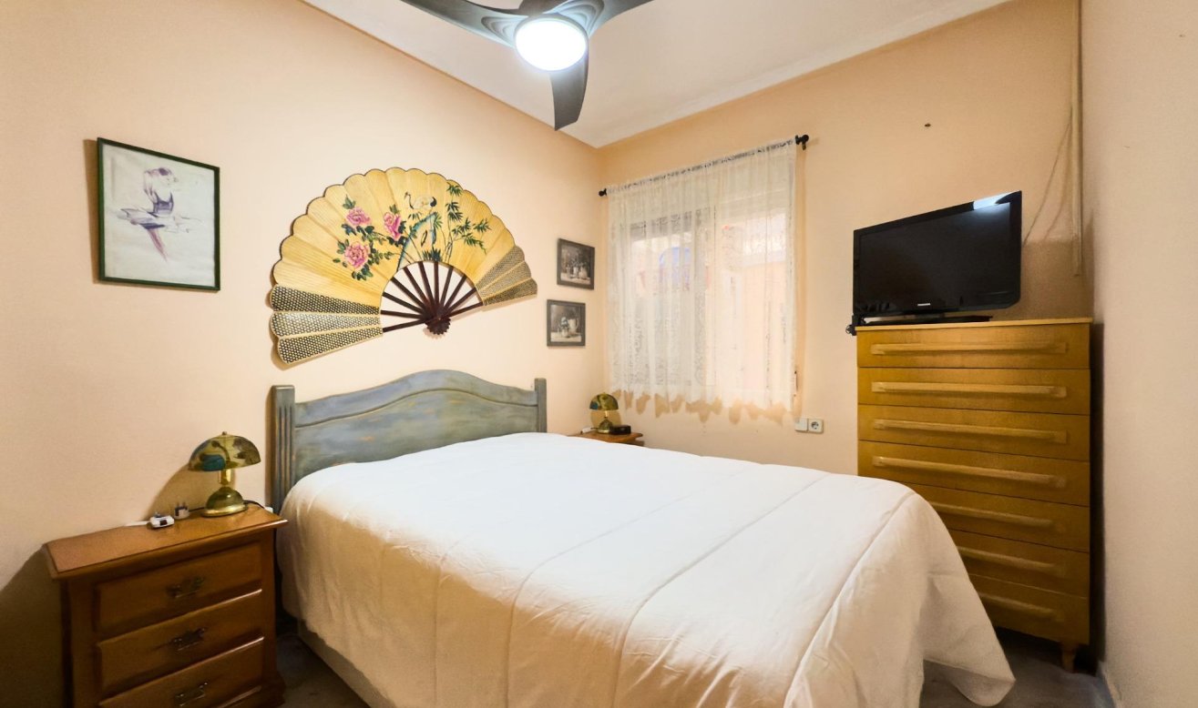 Reventa - Ground Floor - Torrevieja - La Mata pueblo