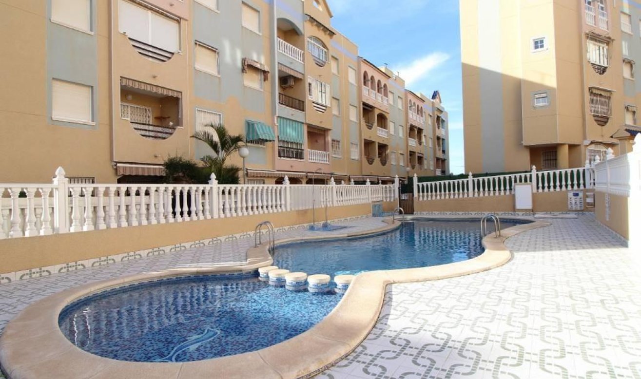 Reventa - Ground Floor - Torrevieja - La Mata pueblo