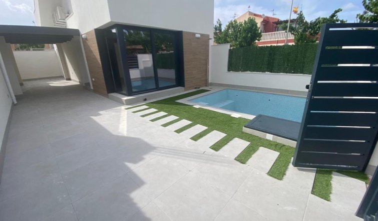 Obra nueva - Villa - Los Alcazares - La Concha