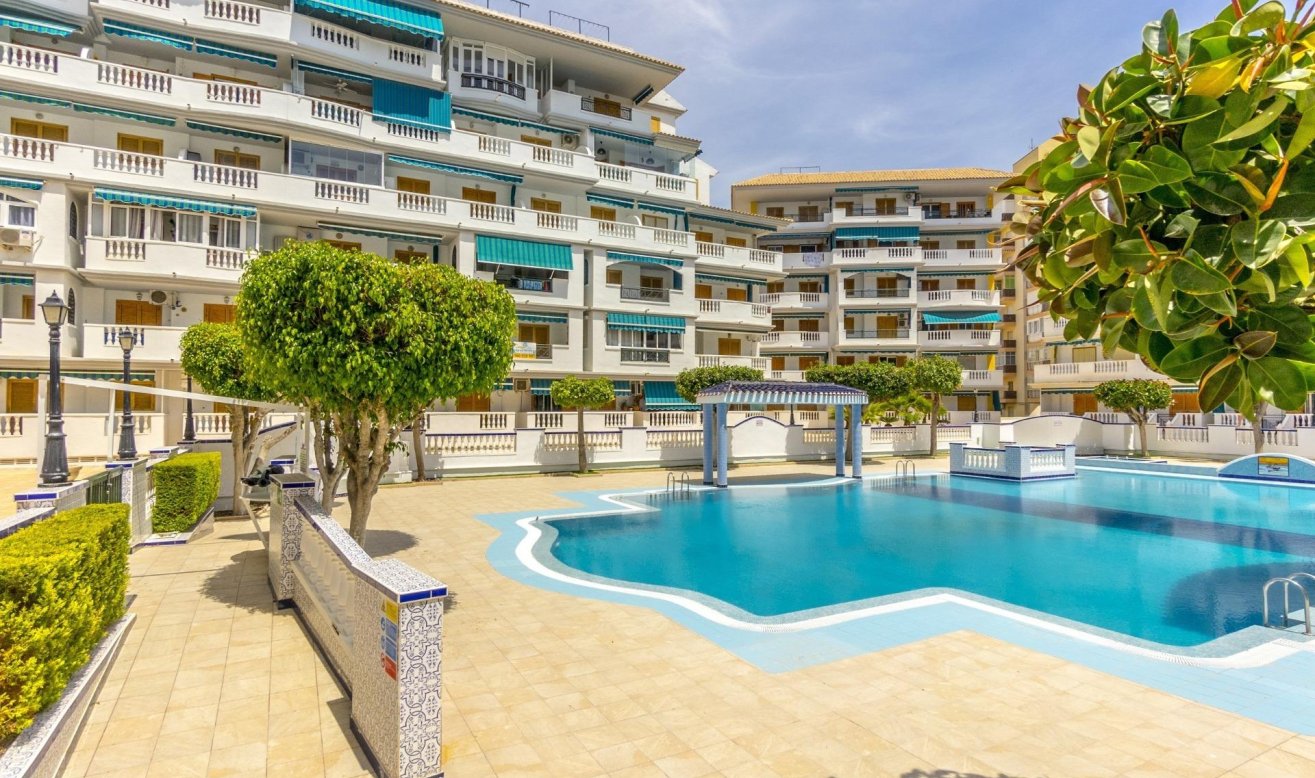 Reventa - Apartamento / piso - Torrevieja - Los Europeos
