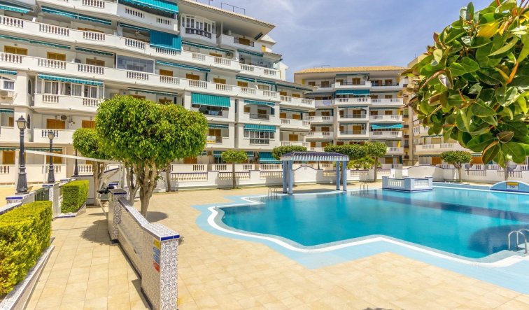 Reventa - Apartamento / piso - Torrevieja - Los Europeos