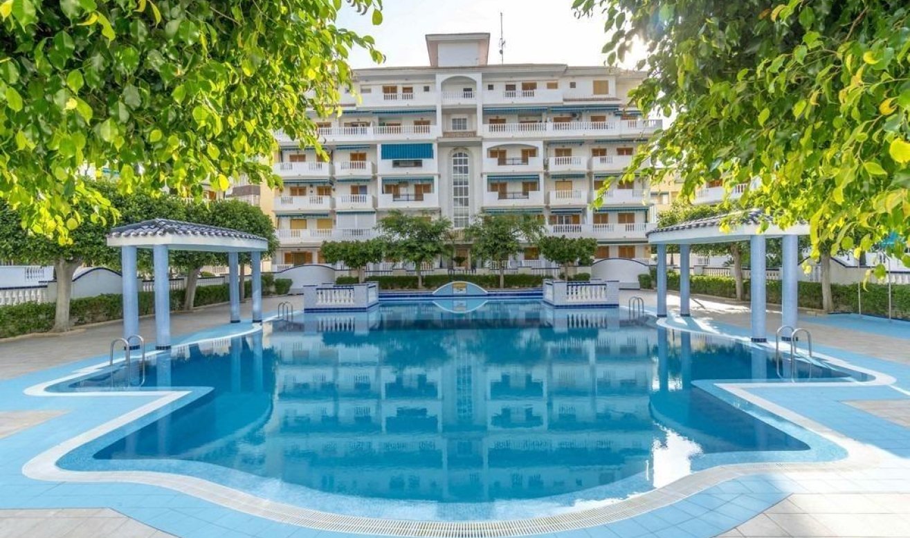 Reventa - Apartamento / piso - Torrevieja - Los Europeos