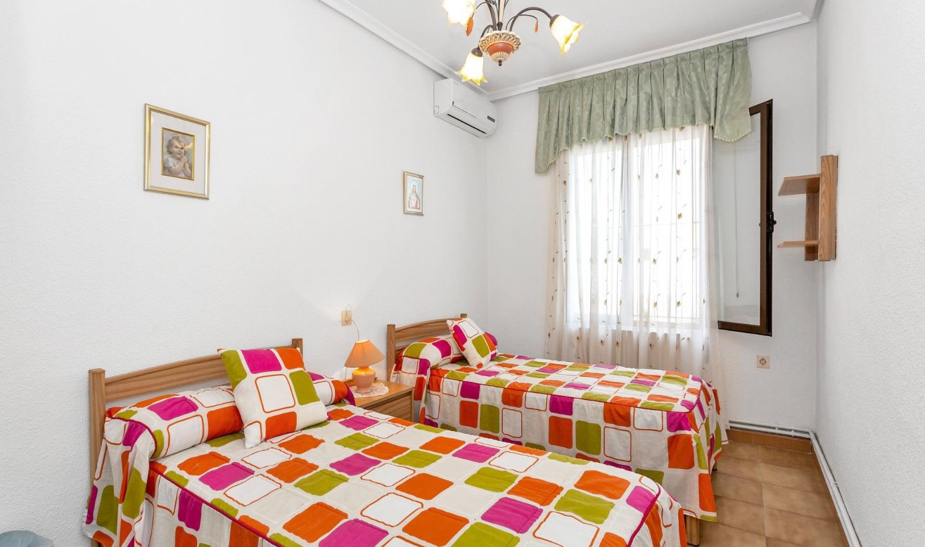 Reventa - Villa - Torrevieja - Nueva Torrevieja