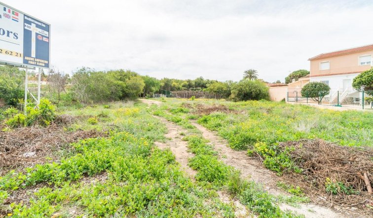 Reventa - Plot - Torrevieja - Los balcones