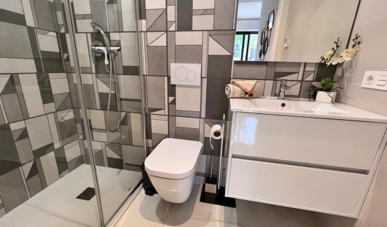 Reventa - Apartamento / piso - Orihuela Costa - La Florida