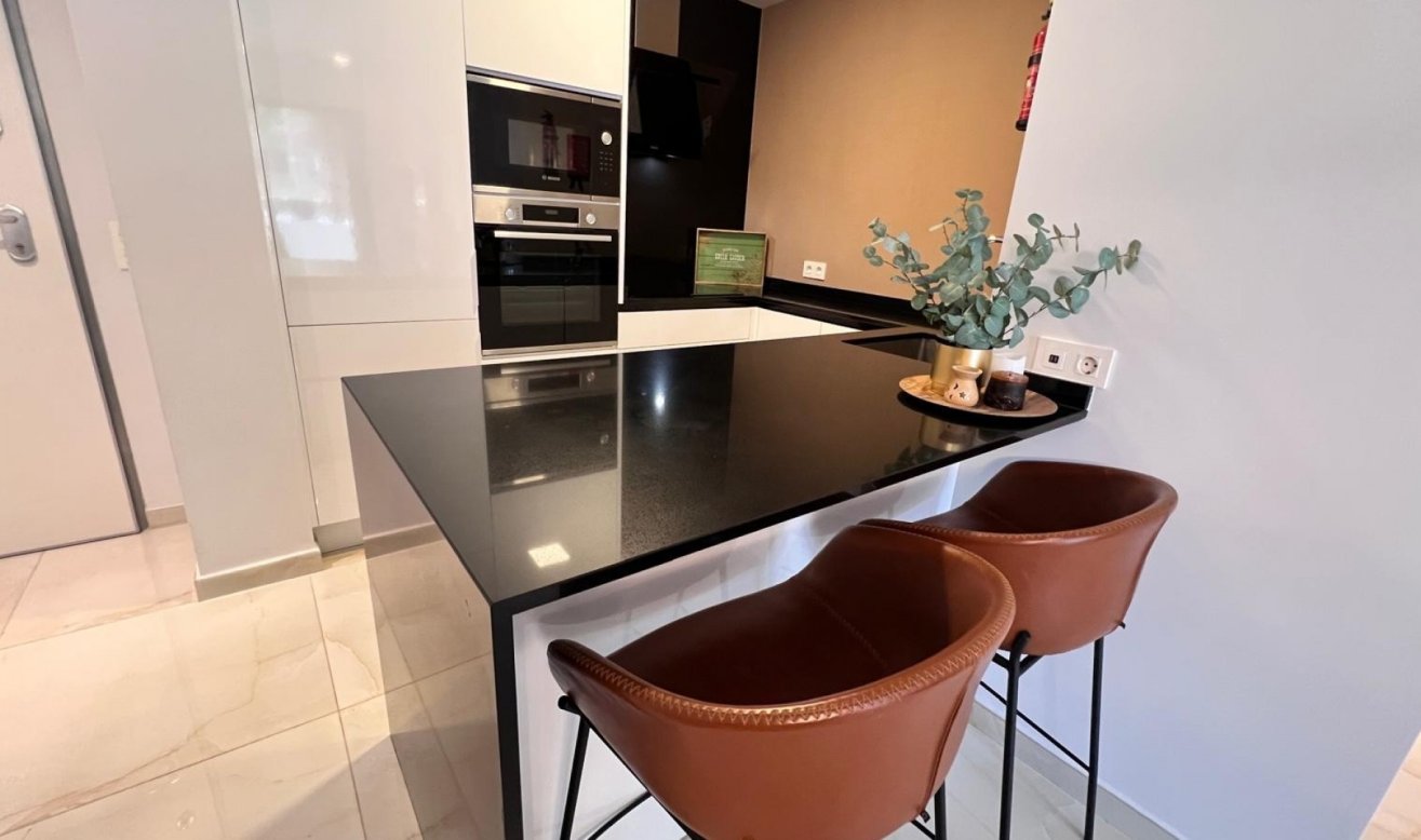 Reventa - Apartamento / piso - Orihuela Costa - La Florida