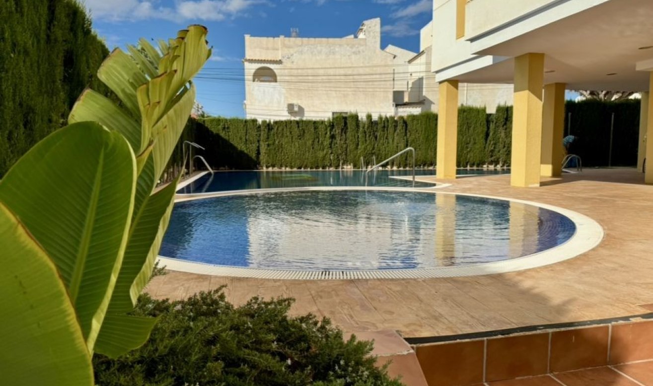 Reventa - Apartamento / piso - Dehesa de Campoamor