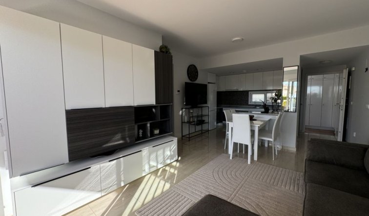 Reventa - Apartamento / piso - Dehesa de Campoamor