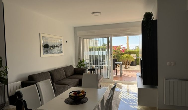 Reventa - Apartamento / piso - Dehesa de Campoamor