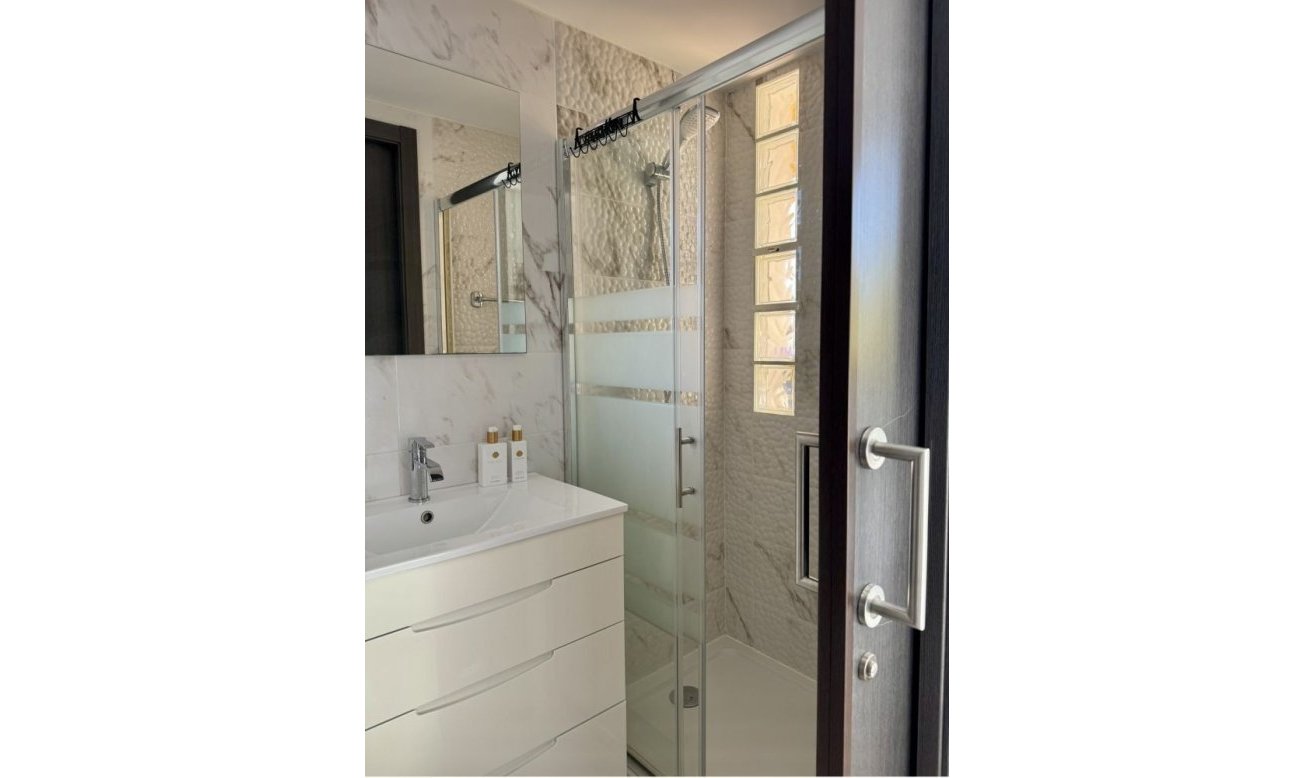 Reventa - Apartamento / piso - Dehesa de Campoamor