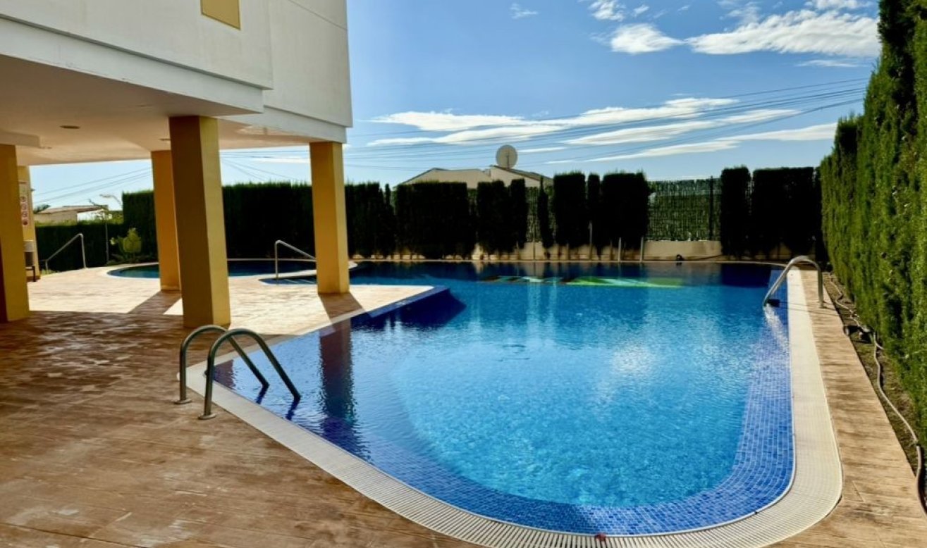 Reventa - Apartamento / piso - Dehesa de Campoamor