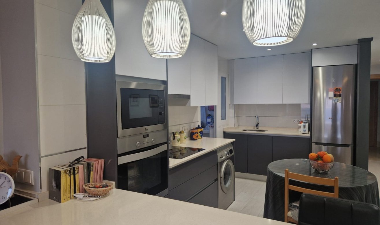 Reventa - Apartamento / piso - Torrevieja - Playa del Cura
