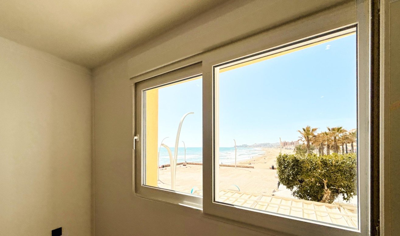Reventa - Flat - Torrevieja - La Mata pueblo
