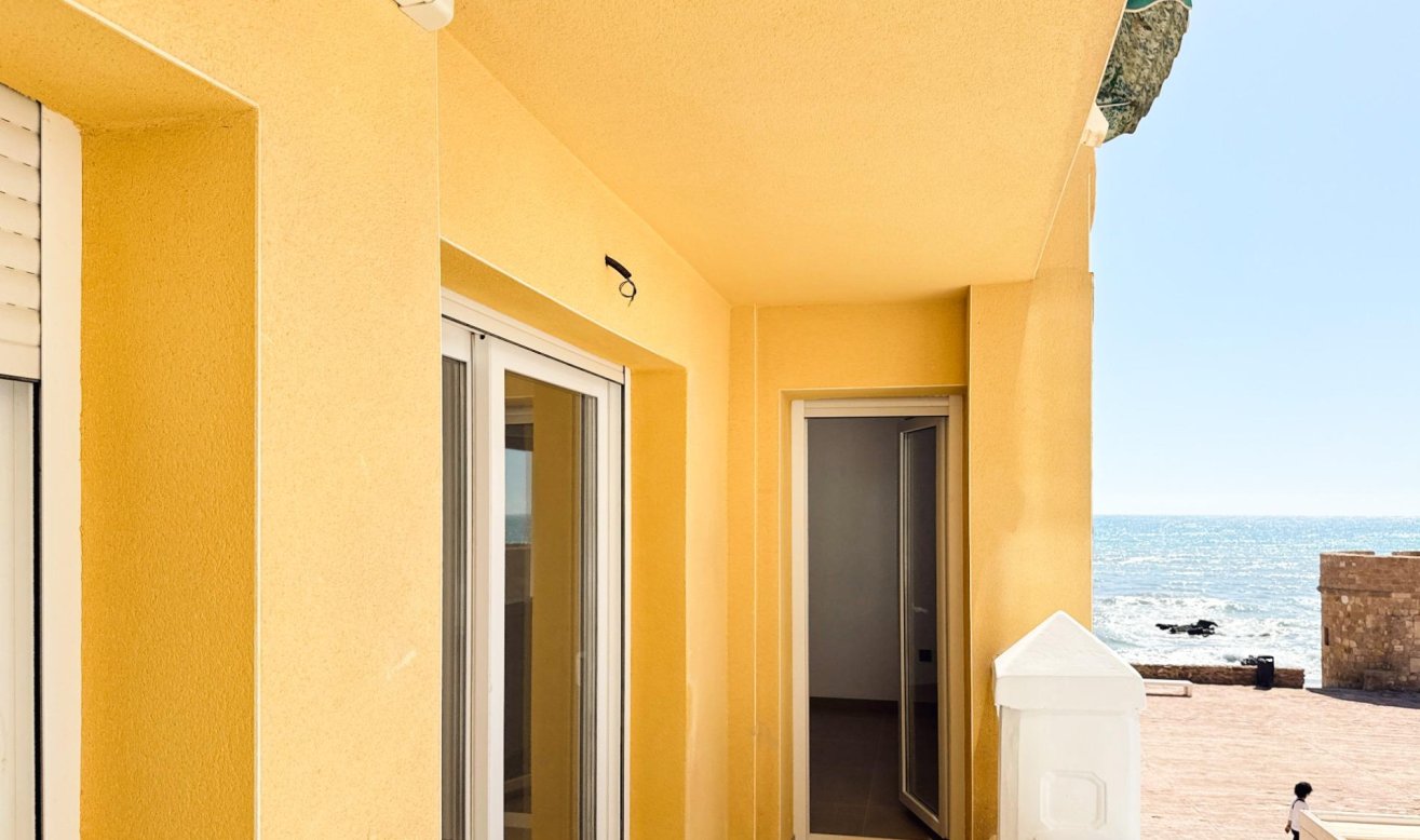 Reventa - Flat - Torrevieja - La Mata pueblo