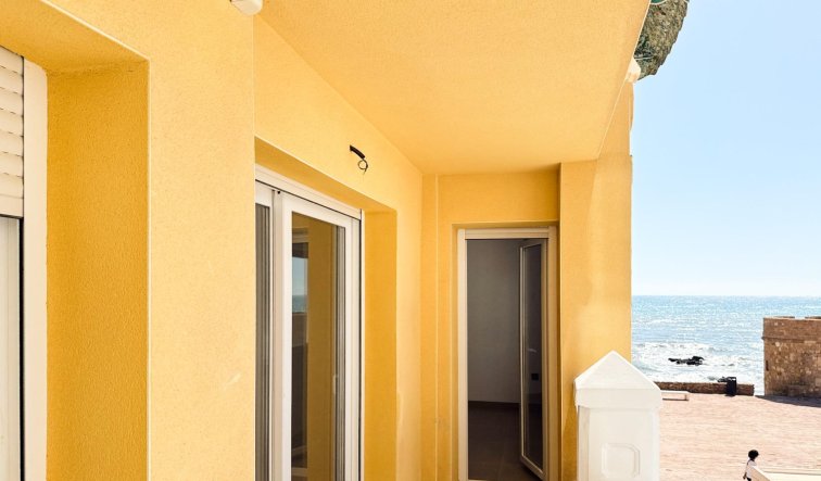 Reventa - Flat - Torrevieja - La Mata pueblo