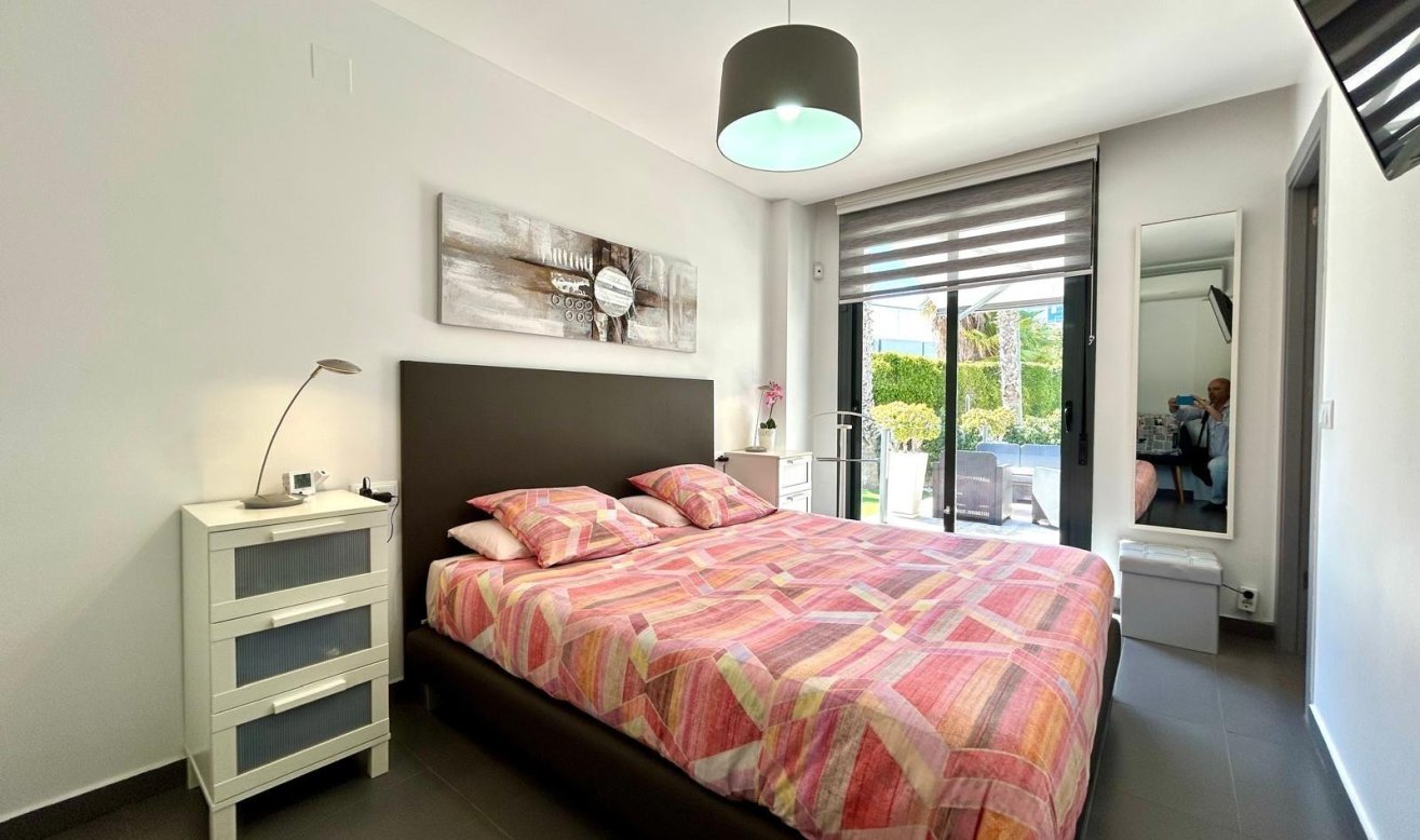 Reventa - Villa - Orihuela Costa - Villamartín-Las Filipinas