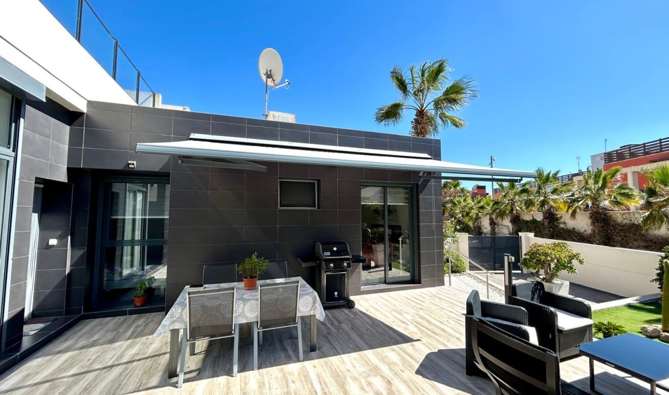 Reventa - Villa - Orihuela Costa - Villamartín-Las Filipinas