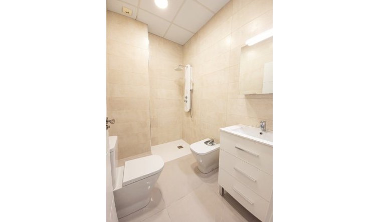 Reventa - Apartamento / piso - Torrevieja - El Acequión - Los Náufragos