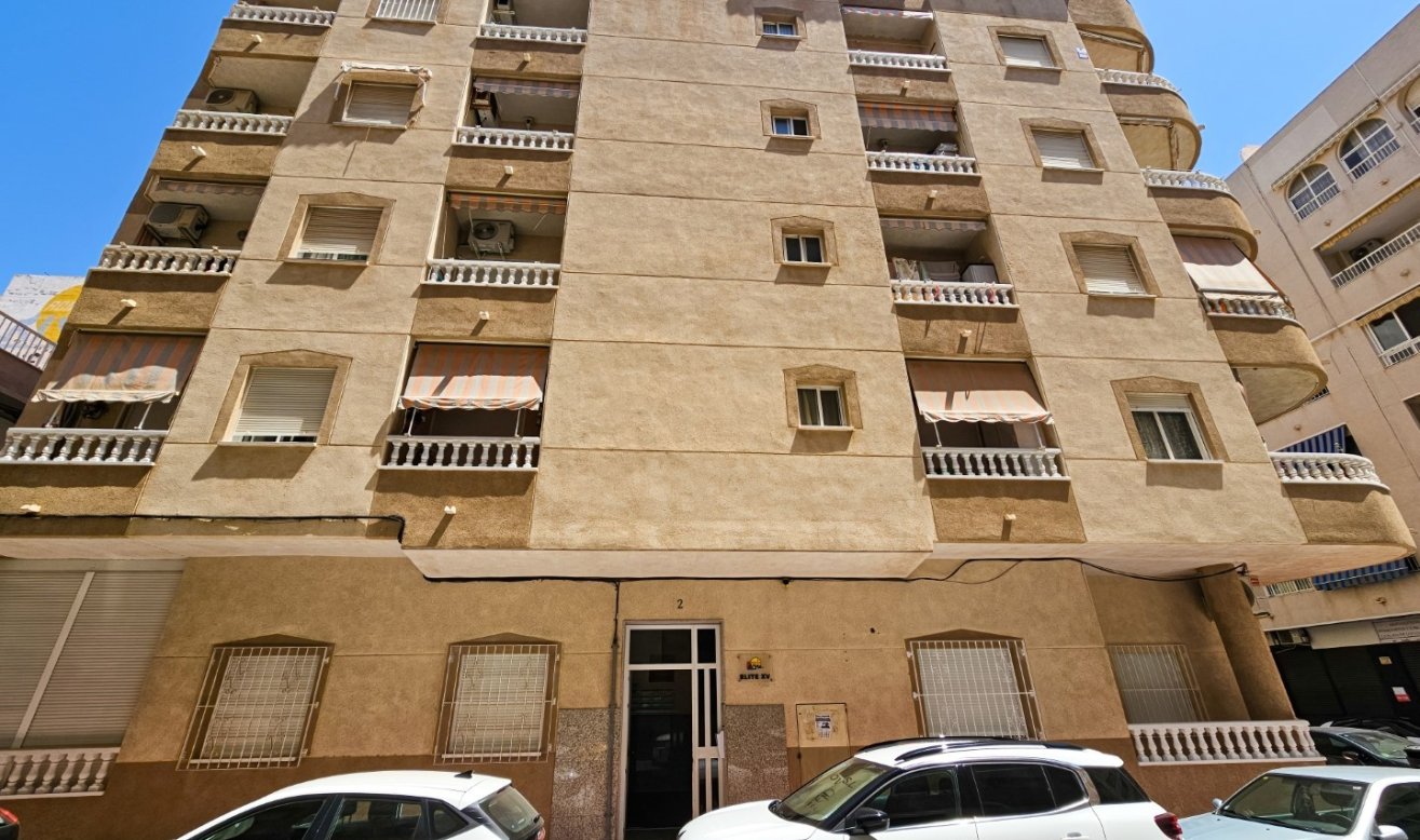 Reventa - Apartamento / piso - Torrevieja - El Acequión - Los Náufragos