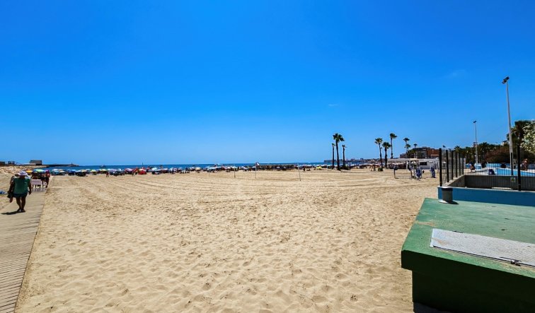 Reventa - Apartamento / piso - Torrevieja - El Acequión - Los Náufragos