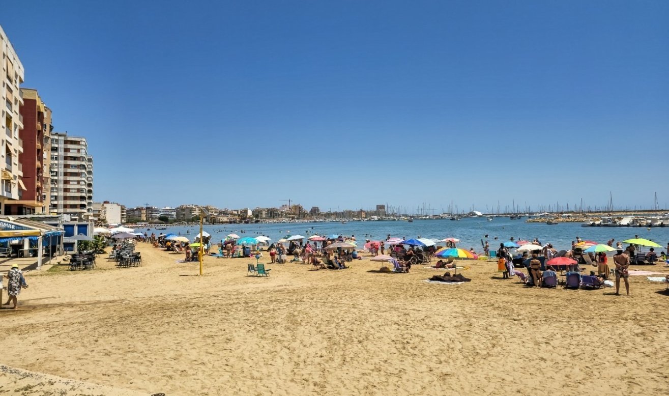 Reventa - Apartamento / piso - Torrevieja - El Acequión - Los Náufragos